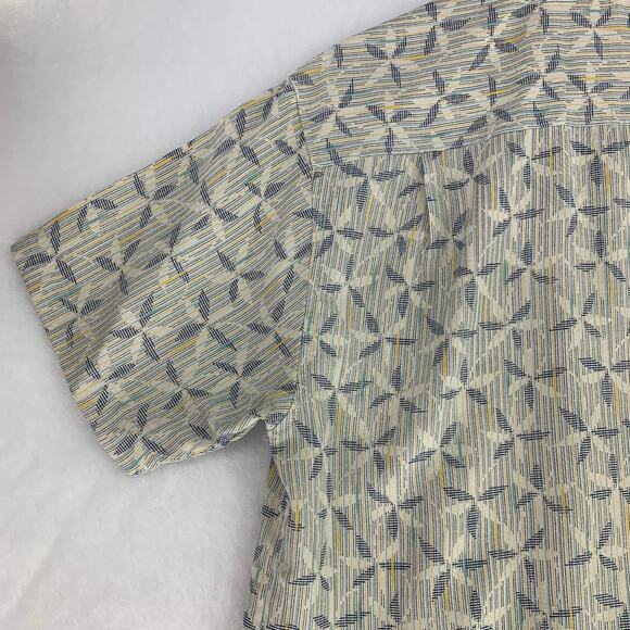 Tommy Bahama Original Fit 70% Silk Tropical Mens Button Down Casual Shirt Size M - Picture 12 of 16